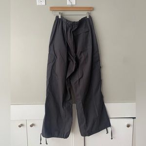 Parachute Cargo pants